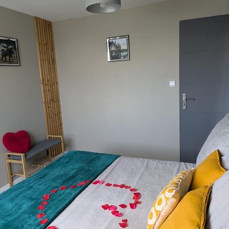 L'Alcove Du 510 - Spa - Chambre Romantique - Sauna - Salle De Jeux มงโตบ็อง ภายนอก รูปภาพ