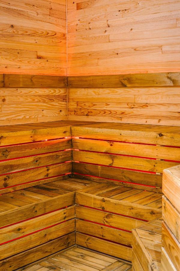 L'Alcove Du 510 - Spa - Chambre Romantique - Sauna - Salle De Jeux มงโตบ็อง ภายนอก รูปภาพ